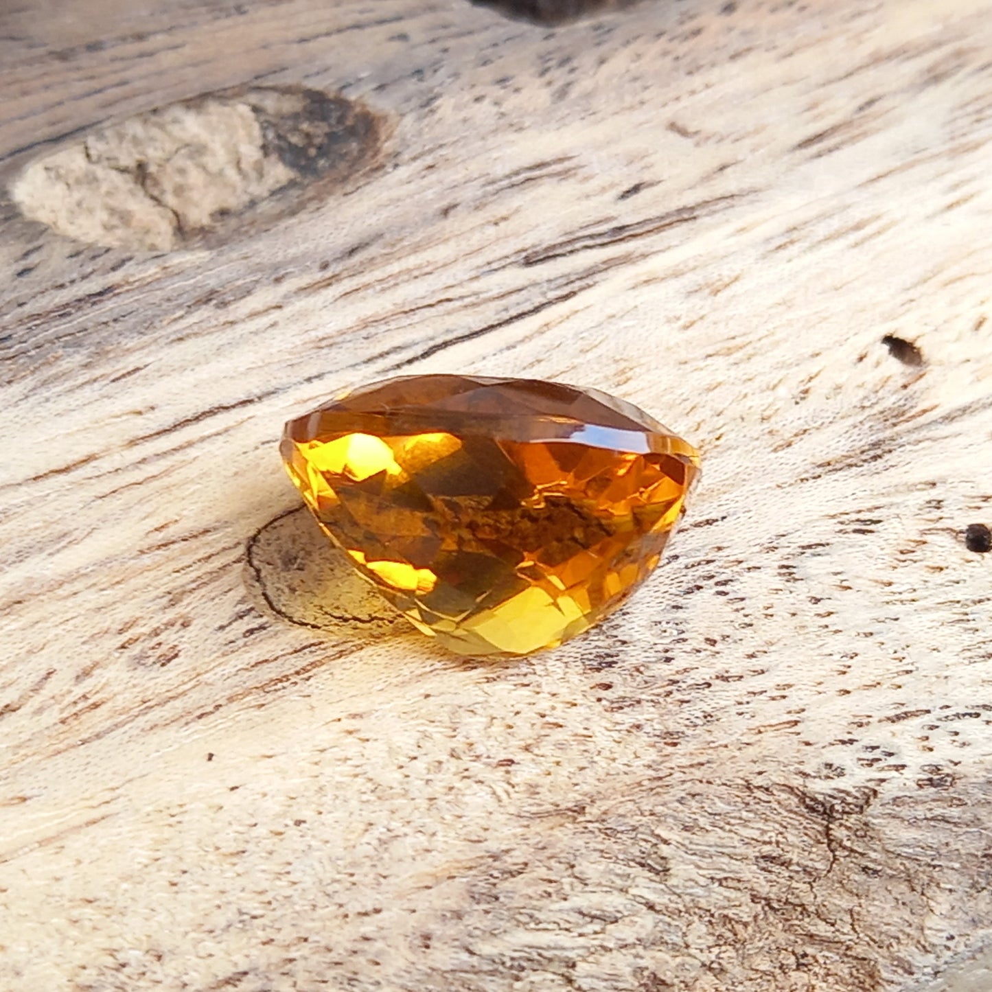 Golden Topaz (14.50ct)