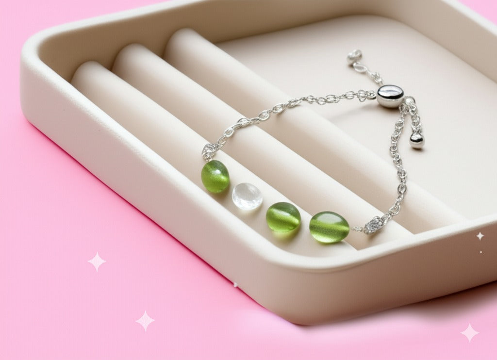 Women's peridot and crystal bracelet