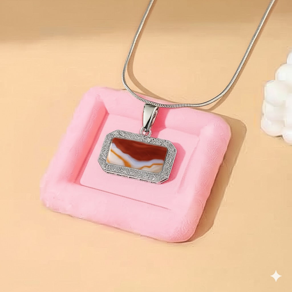 Women's carnelian pendant