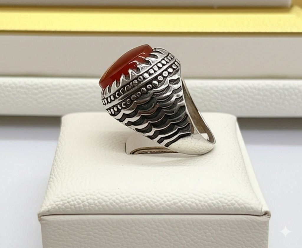 Men's yameni agate ring
