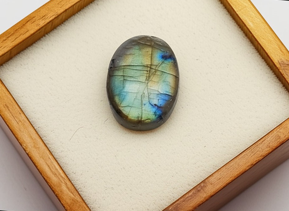 Labradorite gemstone