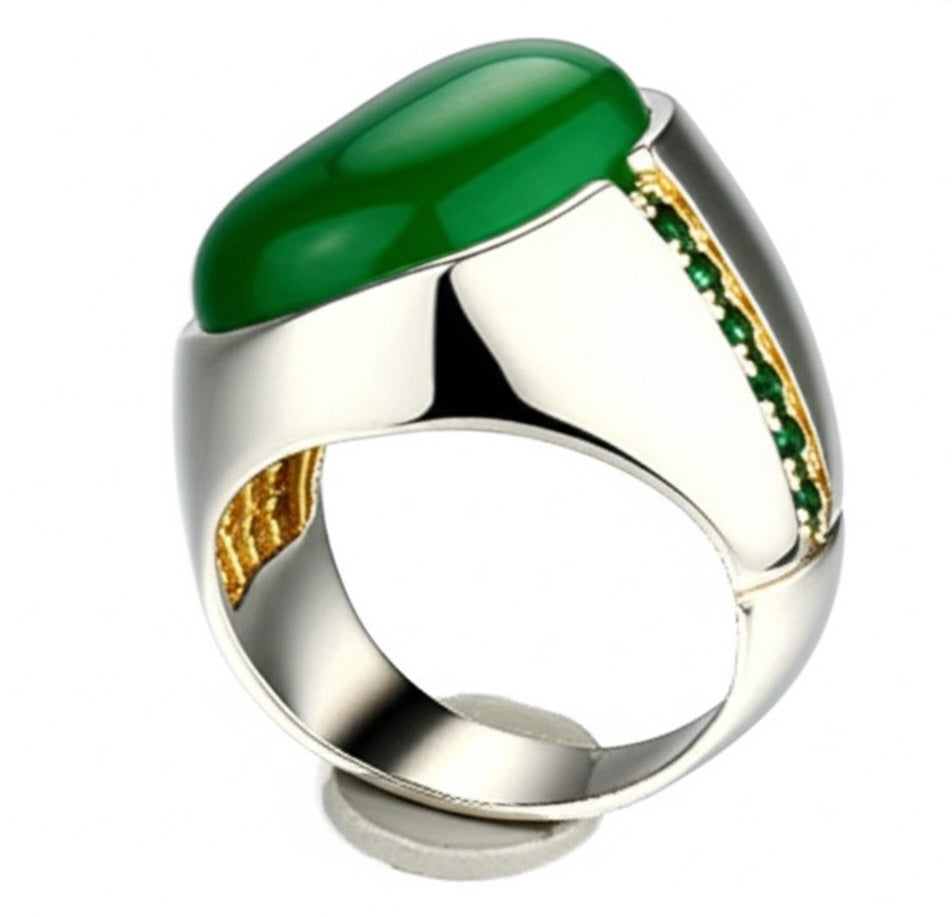 Men's green agate ring