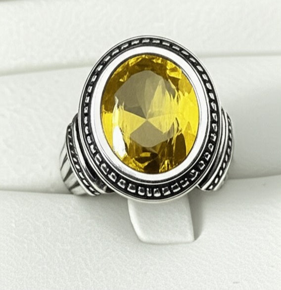 Men's Yellow sapphire Ring