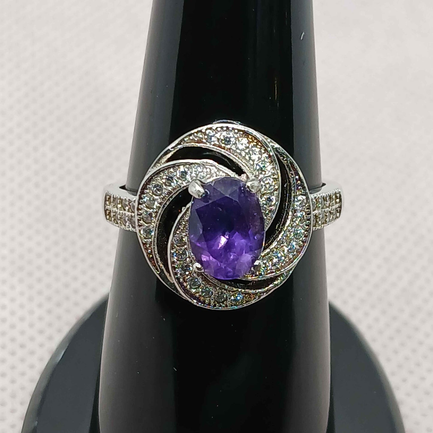 Women's Amethyst Ring