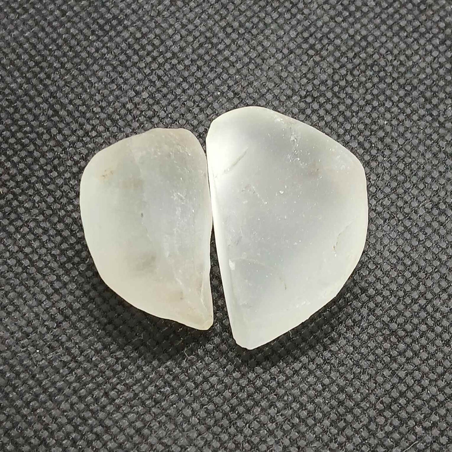 Rough white topaz