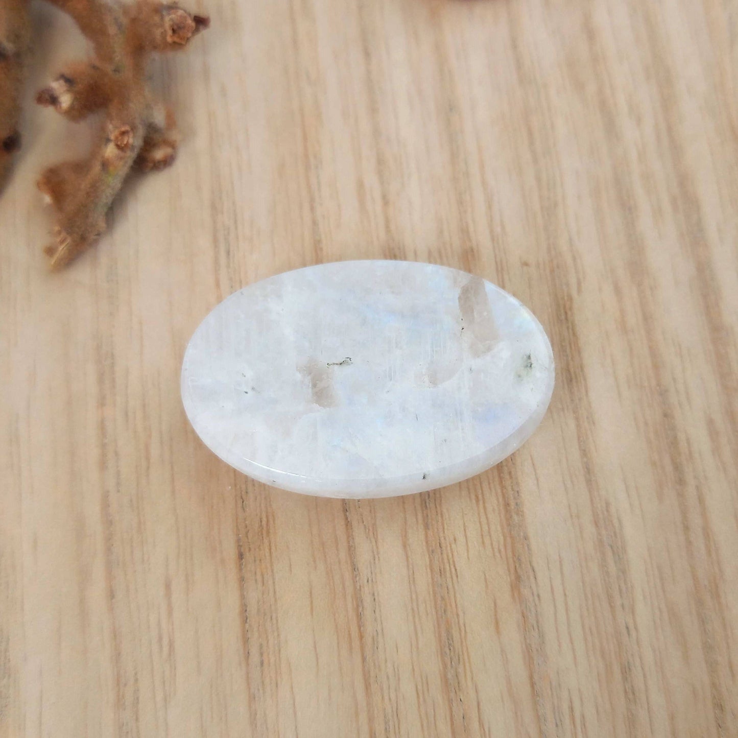 Rainbow Moonstone (41.20ct)