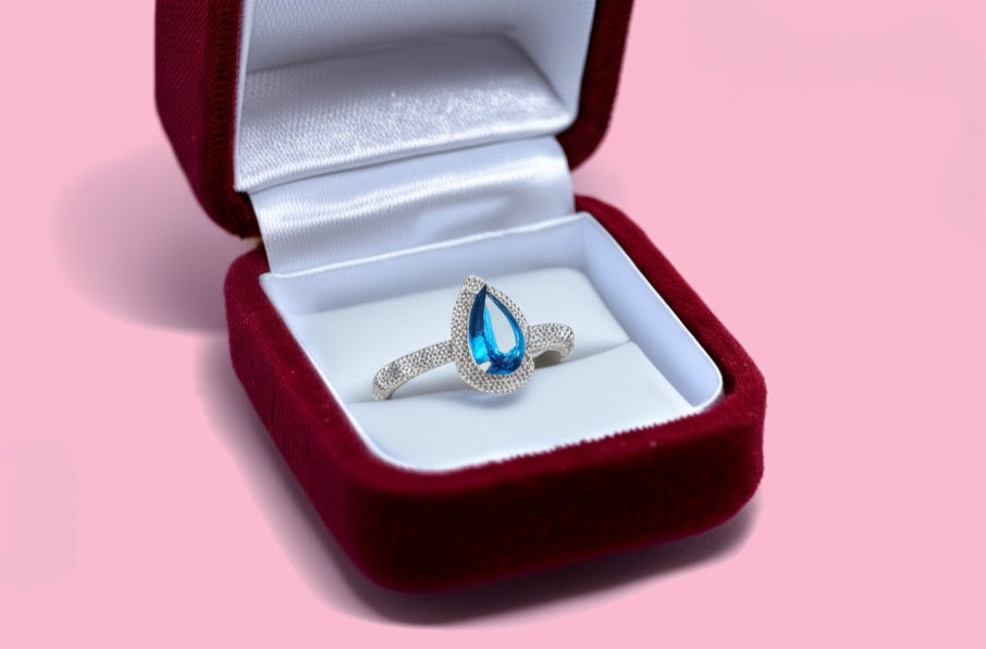 Women's luxury Swiss blue topaz ring