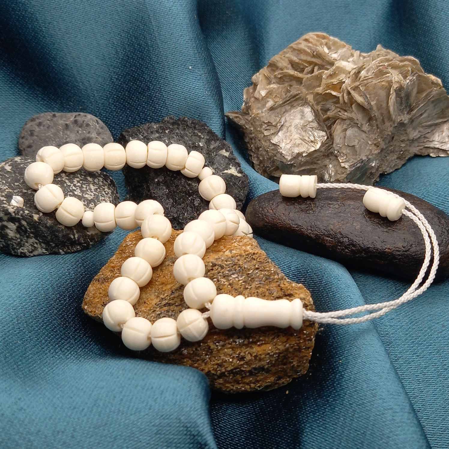 Counting Beads *Tasbih*