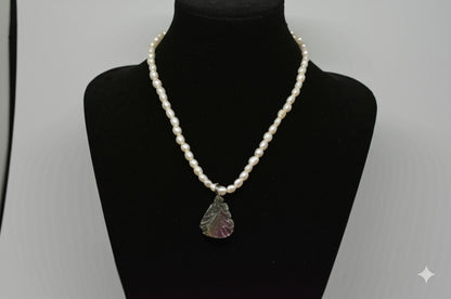 Women's purple flourite necklace
