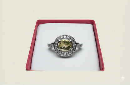 Women's green tourmaline ring