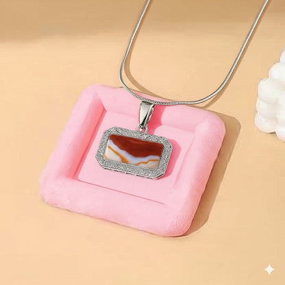 Women's carnelian pendant