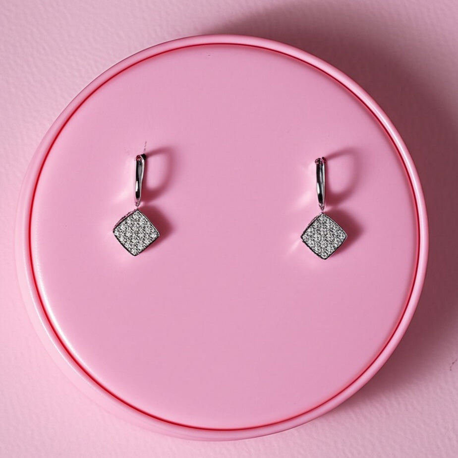 Women's luxury gold earrings (Diamond)