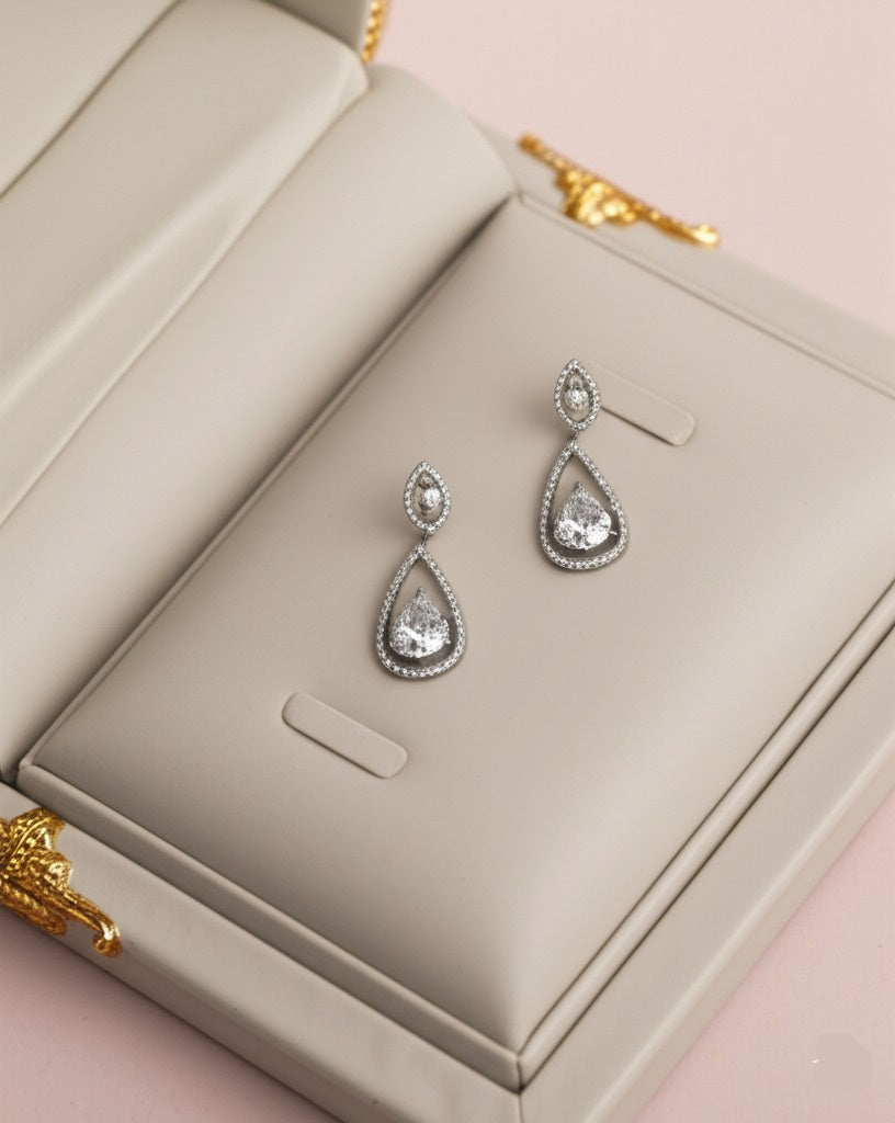 Women's luxury diamond jewelry set