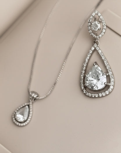 Women's luxury diamond jewelry set