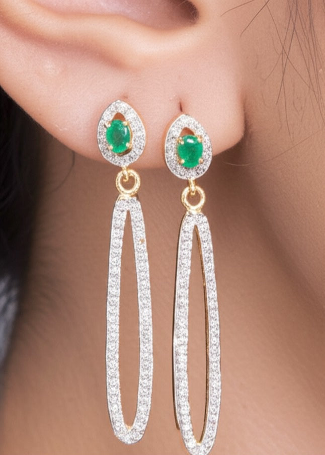 Emerald women's luxury gold earrings