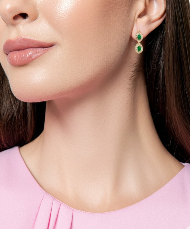 Emerald women's luxury earrings