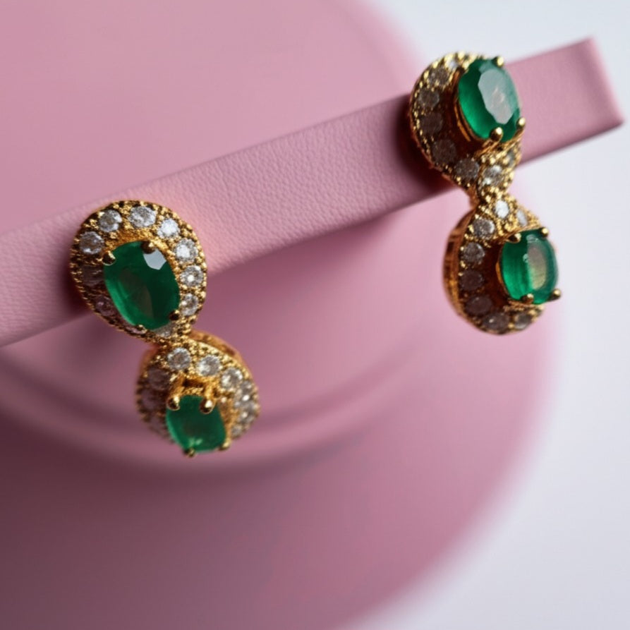 Emerald women's luxury earrings