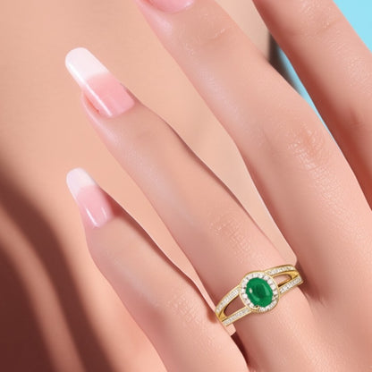 Women's luxury emerald gold and diamond Ring
