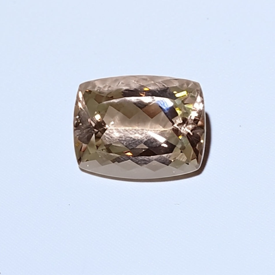 Morganite gemstone 22.50 cts