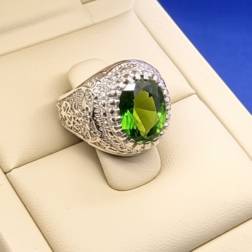 Men's peridot ring