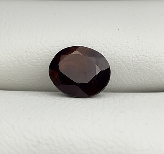 Red Zircon (6.05ct)