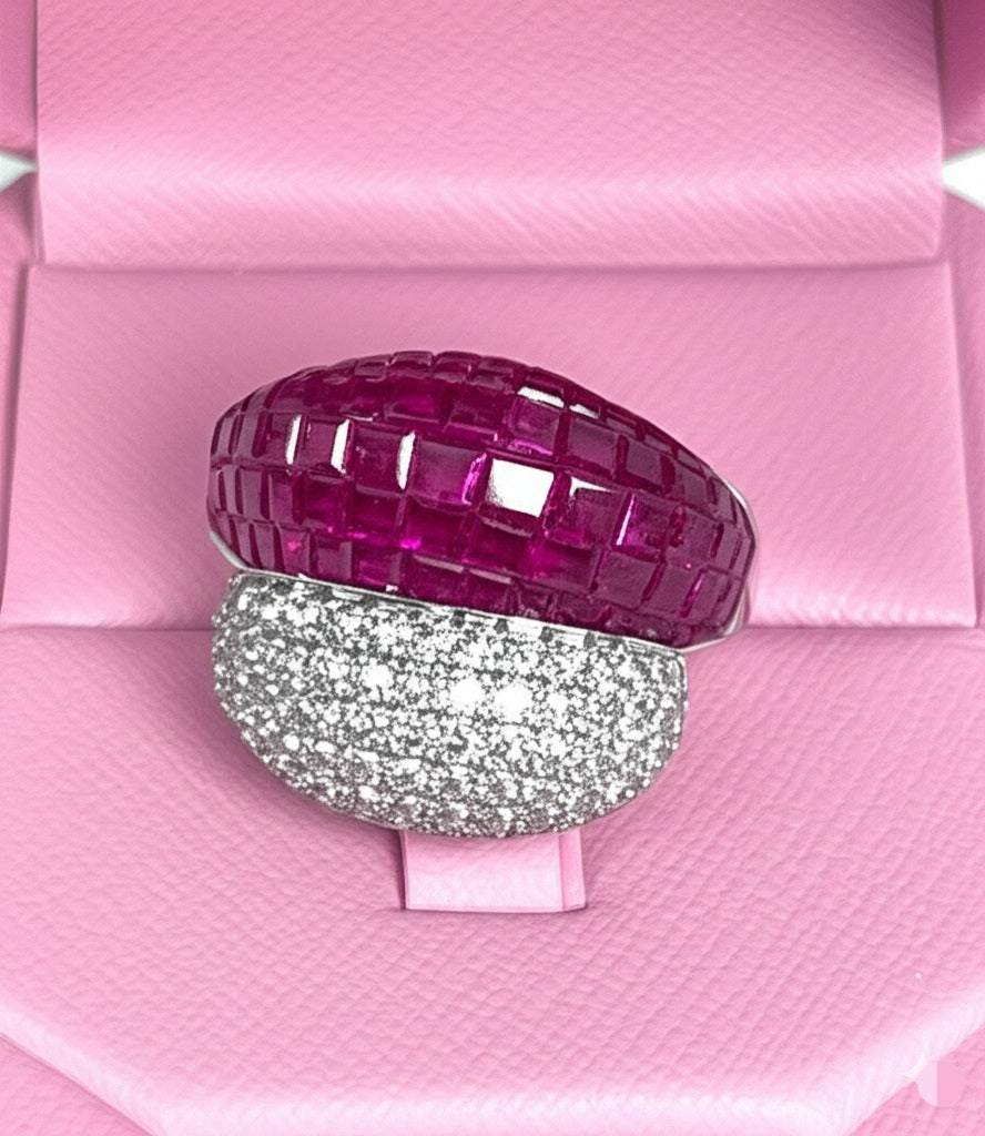 Women's Ruby Ring with diamond