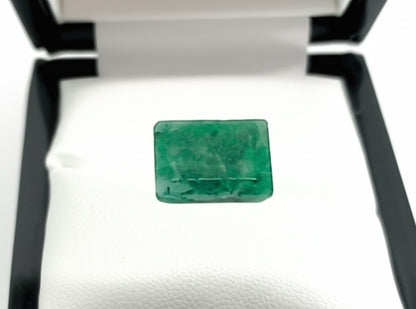 Emerald 2.20 carats