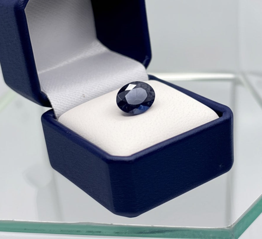 Blue Sapphire (3.90ct)