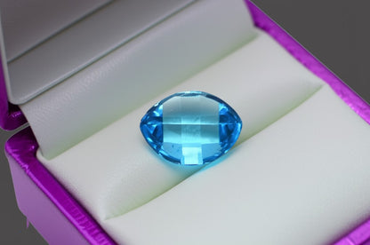 Sky blue topaz man's ring