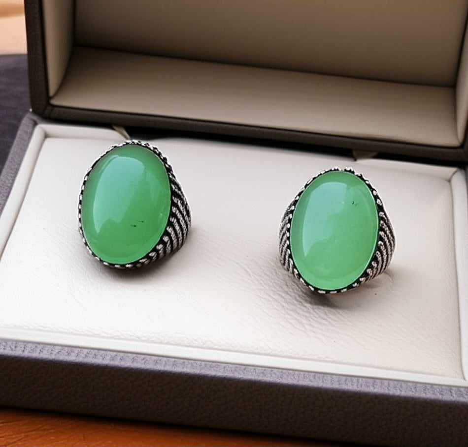 Men's peridot ring