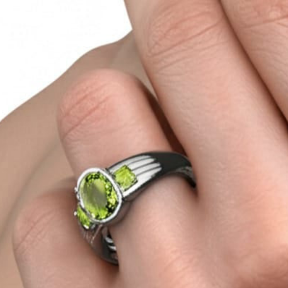 Men's peridot ring