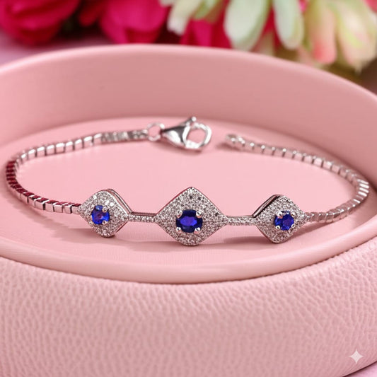 Women's luxury bracelet (sapphire & diamond)
