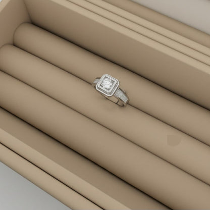 Men's diamond ring