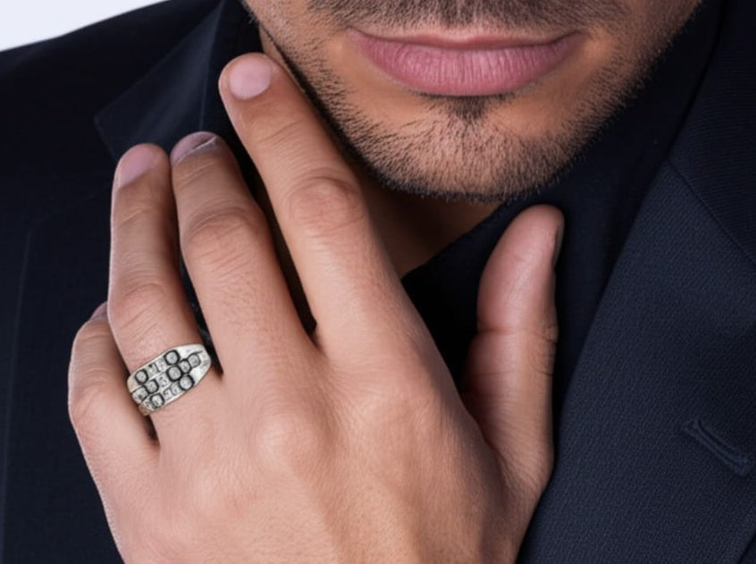 Men's diamond ring