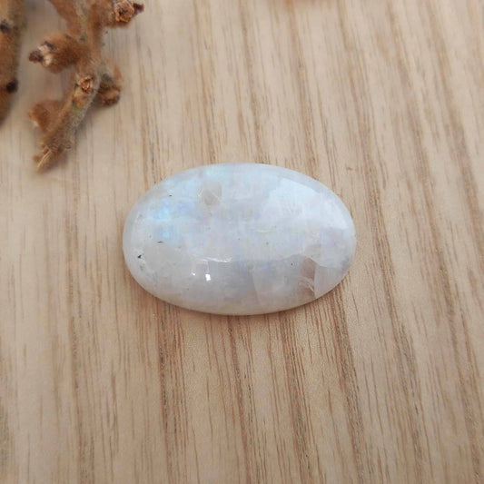 Rainbow Moonstone (41.20ct)