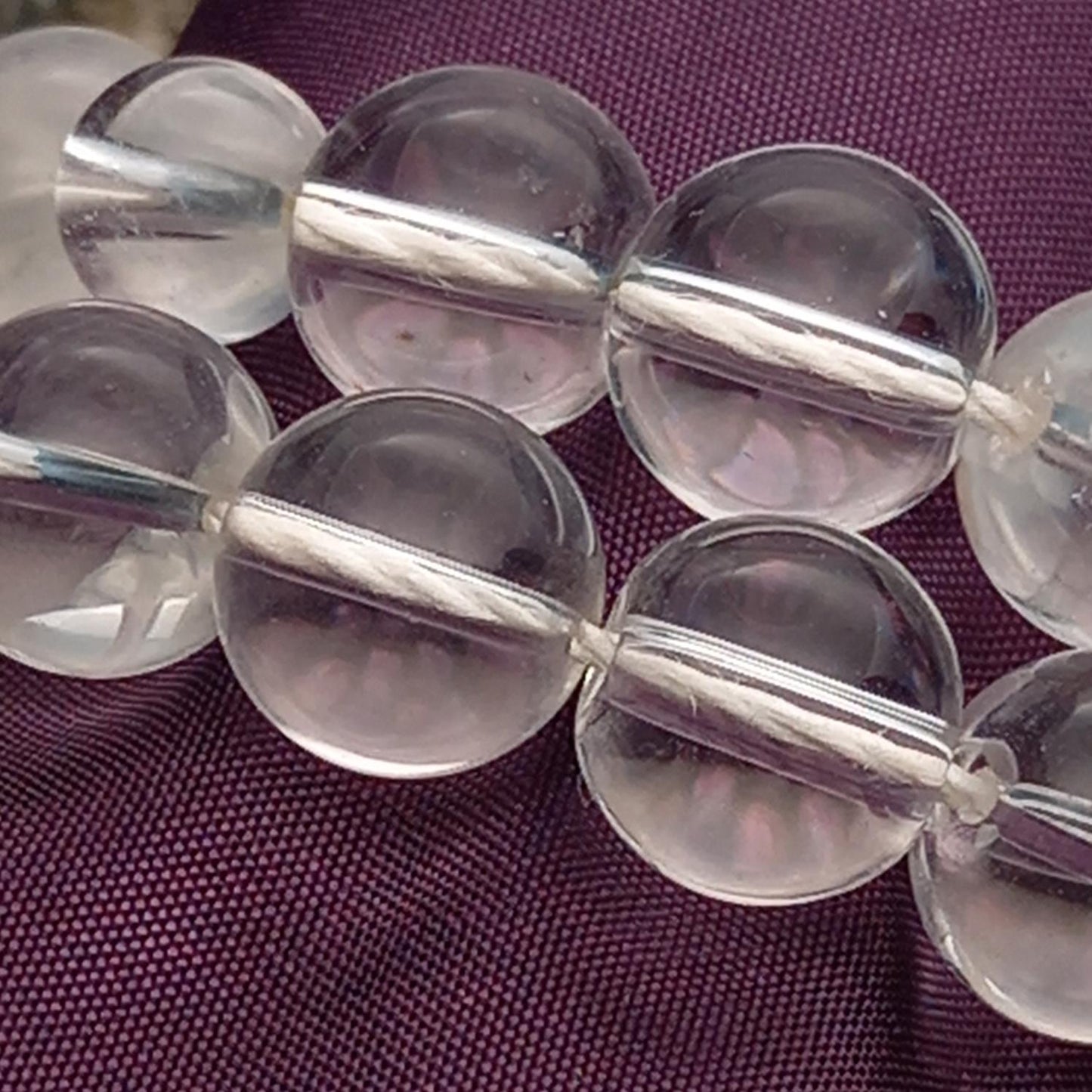 White crystal counting beads (tasbih)