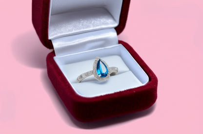 Women's luxury Swiss blue topaz ring