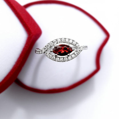 Women's Red garnet Ring