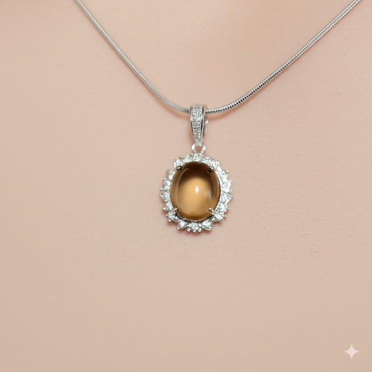 Women's citrine pendant