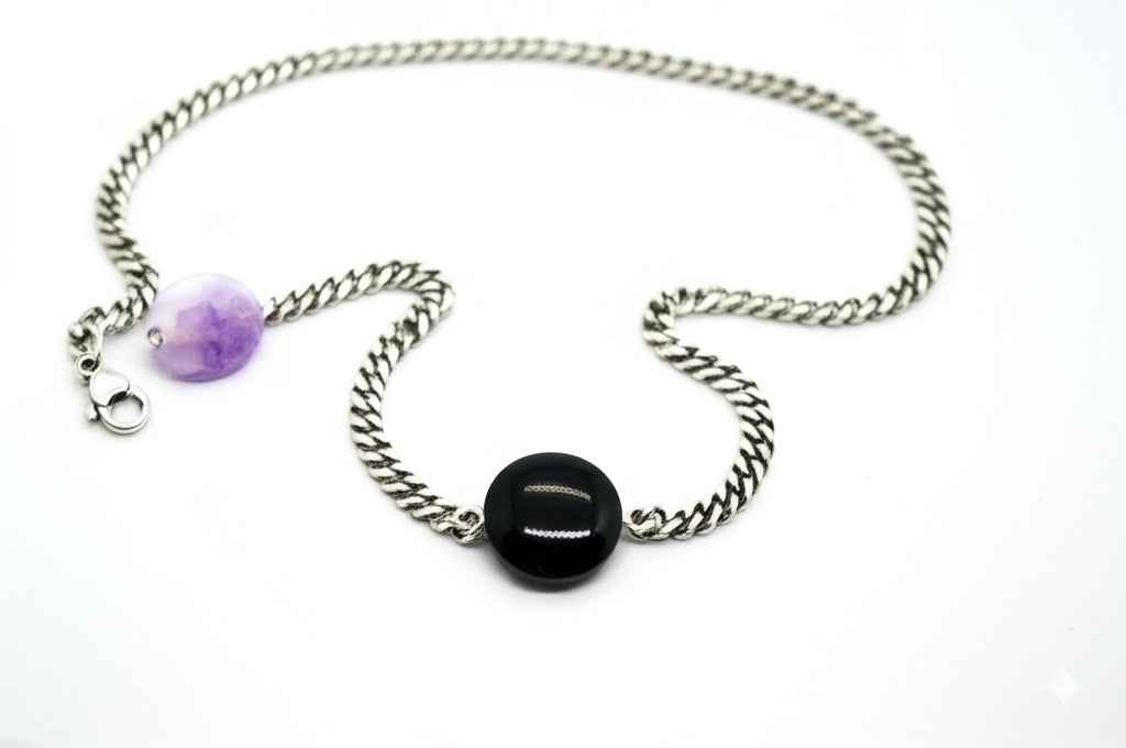Black onyx women's silver pendant