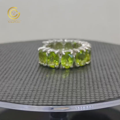 Women's peridot Ring