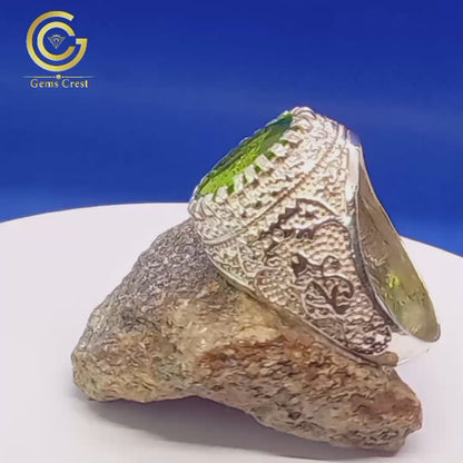 Men's peridot ring